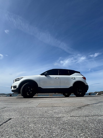 Volvo XC40 12 of 22