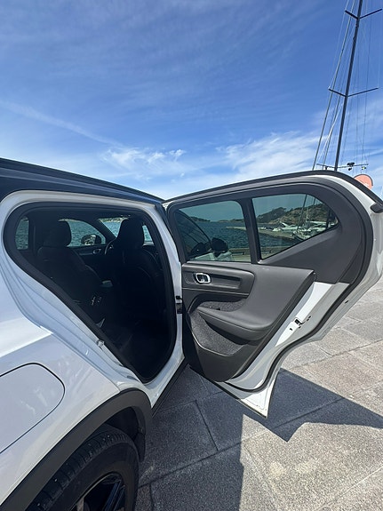 Volvo XC40 19 of 22