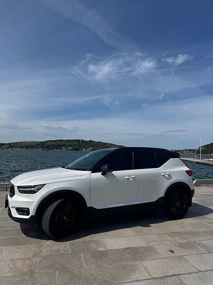 Volvo XC40 6 of 22