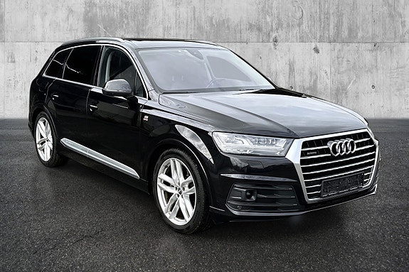 Audi Q7 7 of 24