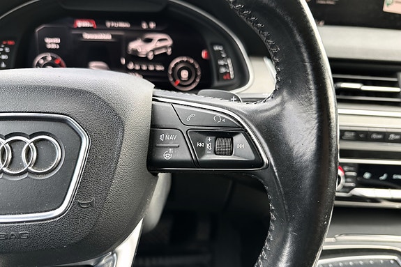 Audi Q7 22 of 24