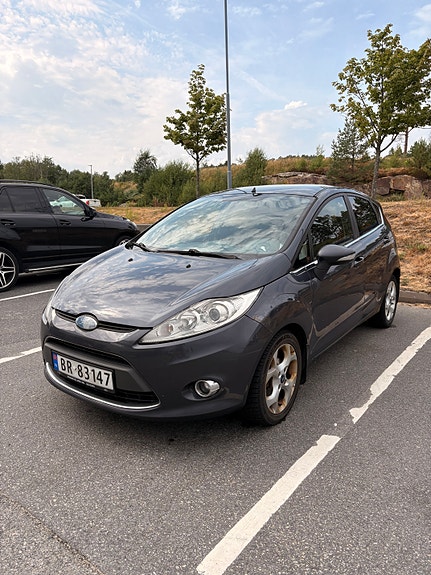 Ford Fiesta 7 of 12