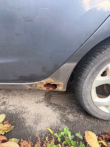 Ford Fiesta 5 of 12
