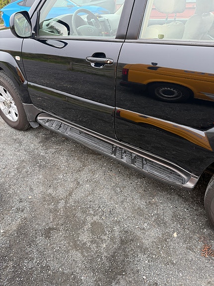 Toyota Land Cruiser 5 of 30