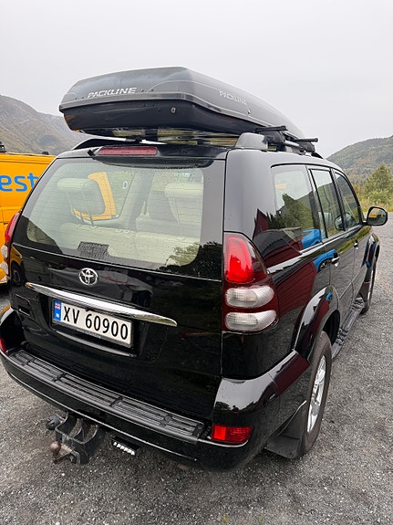 Toyota Land Cruiser 4 of 30
