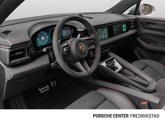 Porsche Macan 27 of 30