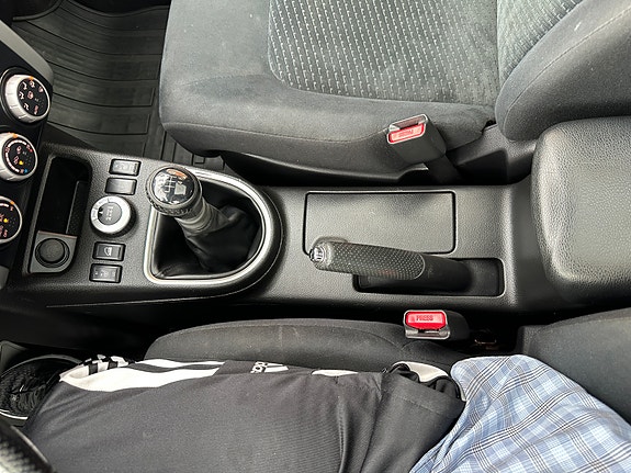 Nissan X-Trail 14 of 30