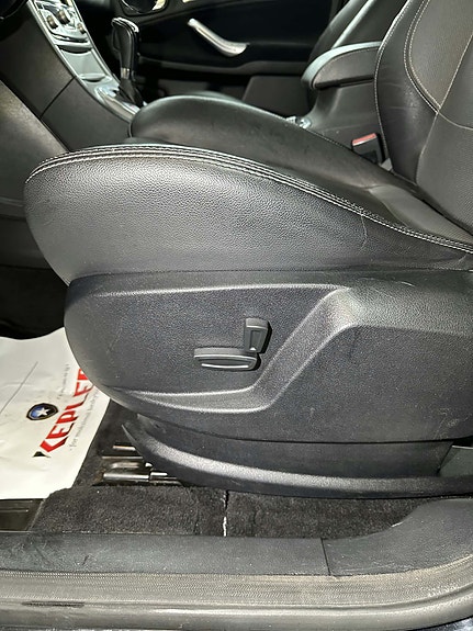 Ford S-MAX 19 of 30