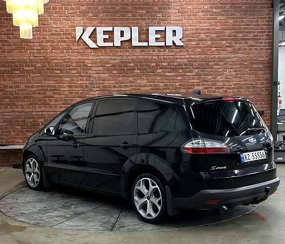 Ford S-MAX 6 of 30
