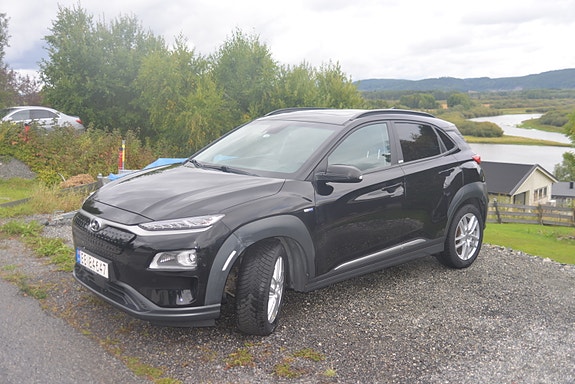 Hyundai Kona 2 of 14