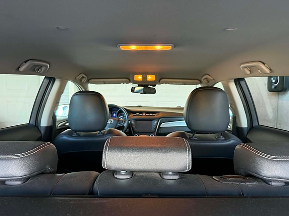 Toyota Avensis 16 of 21