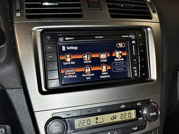 Toyota Avensis 21 of 30