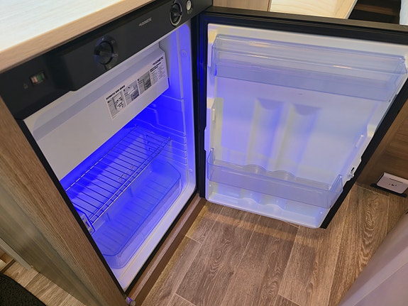Dethleffs 460 Cjoy med Solcellepanel 25 of 30