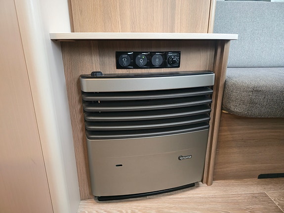 Dethleffs 460 Cjoy med Solcellepanel 29 of 30