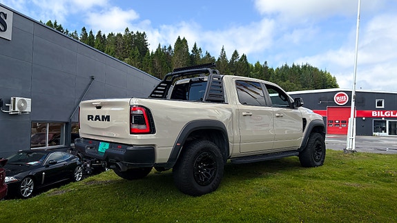 Dodge RAM 14 of 30