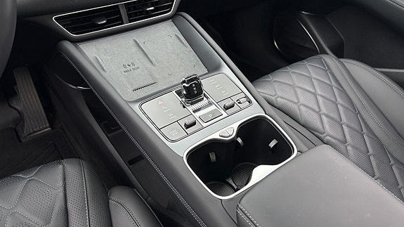 BYD Sealion 7 23 of 30