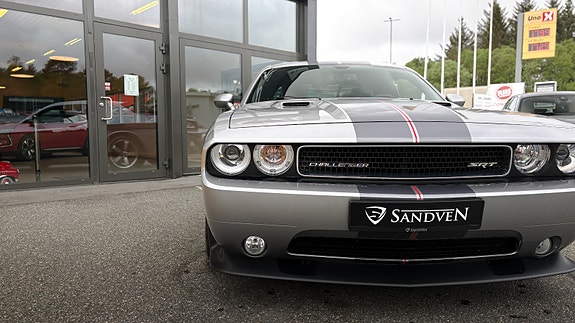 Dodge Challenger 4 of 30