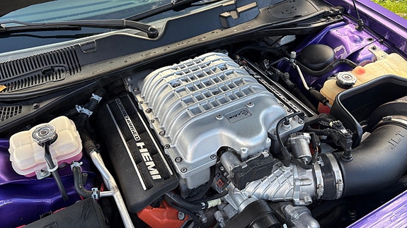 Dodge Challenger 8 of 30