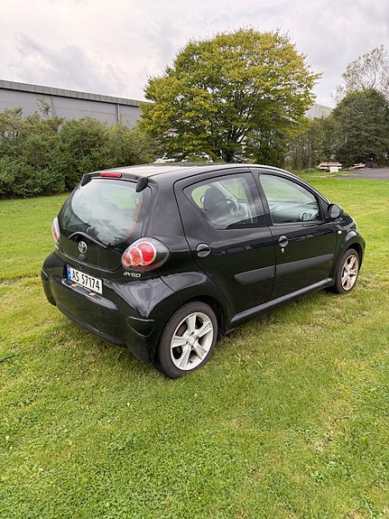 Toyota Aygo 6 of 17