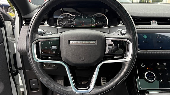Land Rover Range Rover Evoque 17 of 30