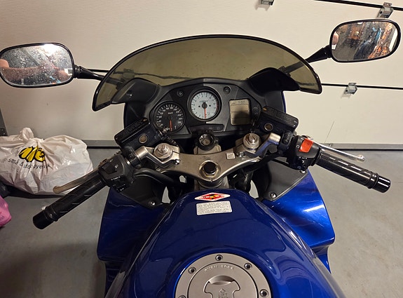 Honda VFR 800 4 of 7