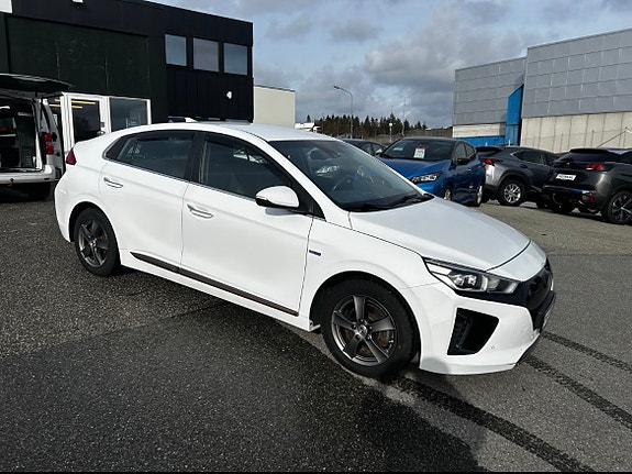 Hyundai IONIQ 7 of 24