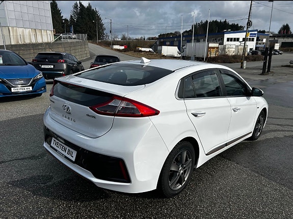 Hyundai IONIQ 5 of 24