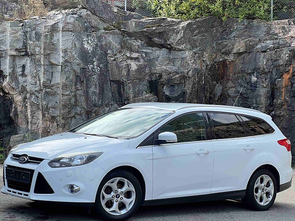 Ford Focus 2 of 16