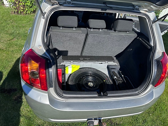 Toyota Corolla 12 of 19