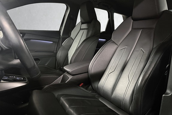 Audi Q4 e-tron 11 of 22