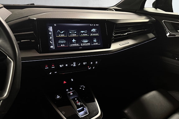 Audi Q4 e-tron 17 of 22