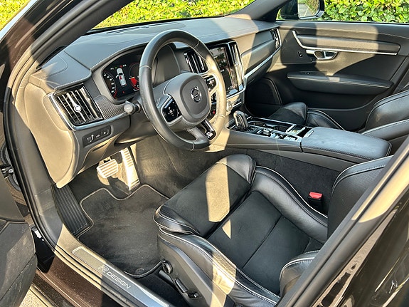 Volvo V90 5 of 11
