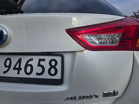 Toyota Auris 14 of 20