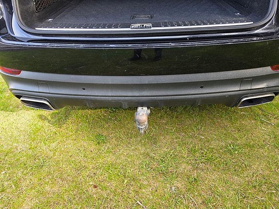 Porsche Cayenne 19 of 29