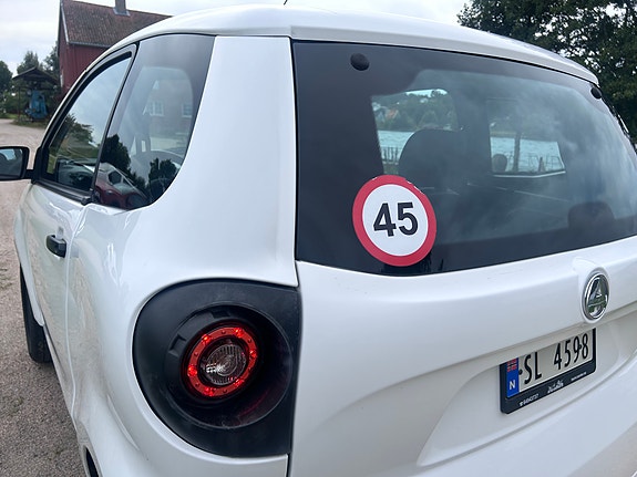 Aixam S9 11 of 15