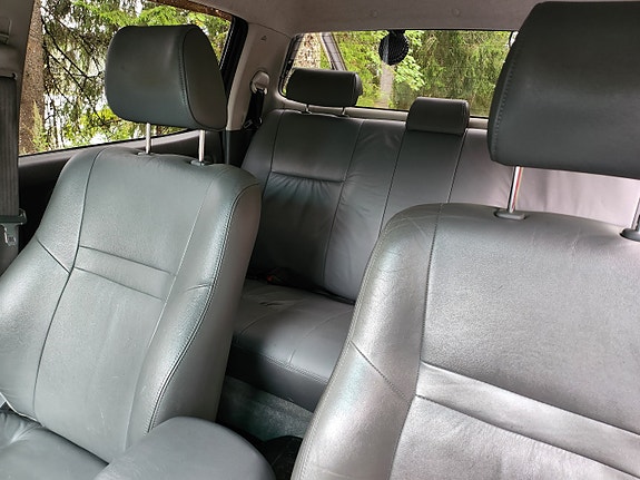 Toyota HiLux 18 of 20