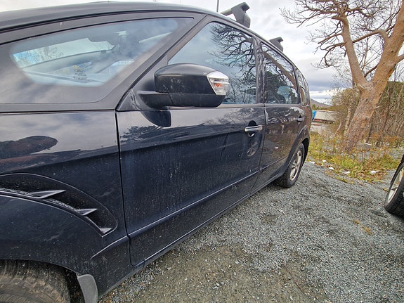 Ford S-MAX 10 of 16