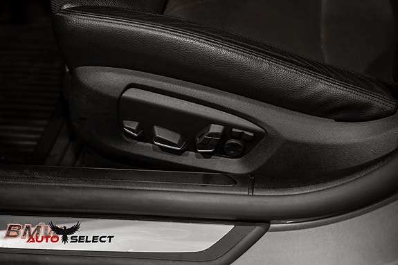 BMW 740d 27 of 30