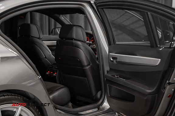BMW 740d 13 of 30