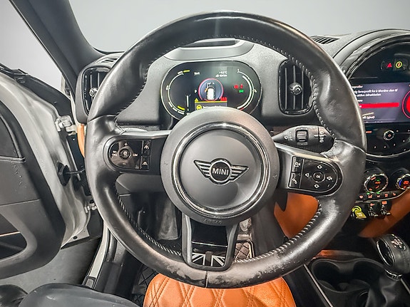 MINI Countryman Cooper SE 10 of 22