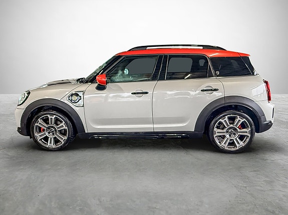 MINI Countryman Cooper SE 2 of 22