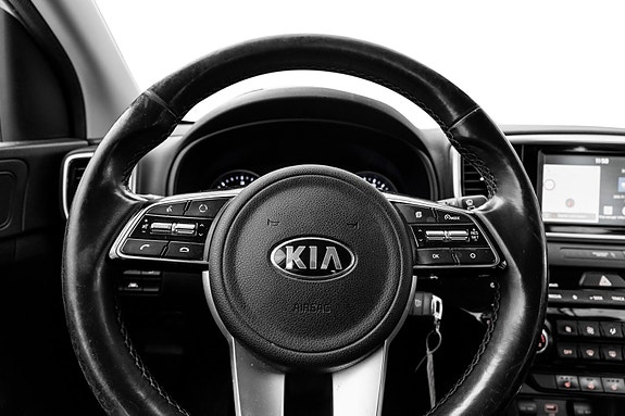 Kia Sportage 10 of 23