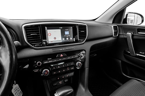 Kia Sportage 12 of 23
