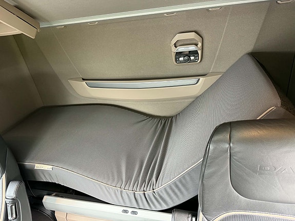 DAF XG+ 530 FTS 10 of 18