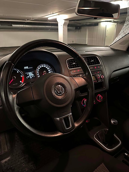 Volkswagen Polo 9 of 20