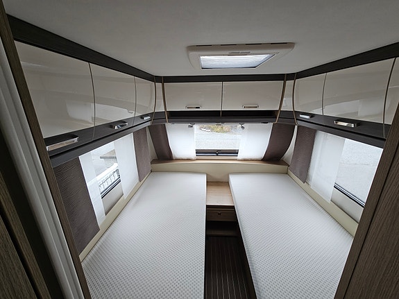Bürstner Averso 540TL 7 of 25