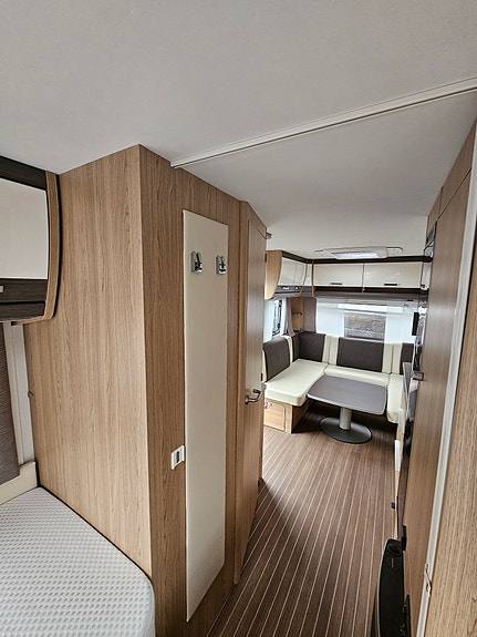 Bürstner Averso 540TL 8 of 25