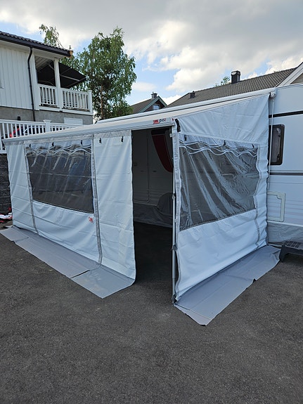 Bürstner Averso 540TL 25 of 25