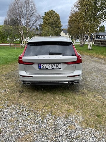 Volvo V60 4 of 14