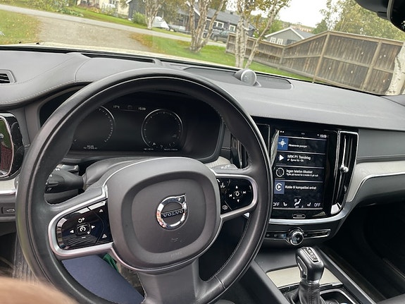 Volvo V60 5 of 14